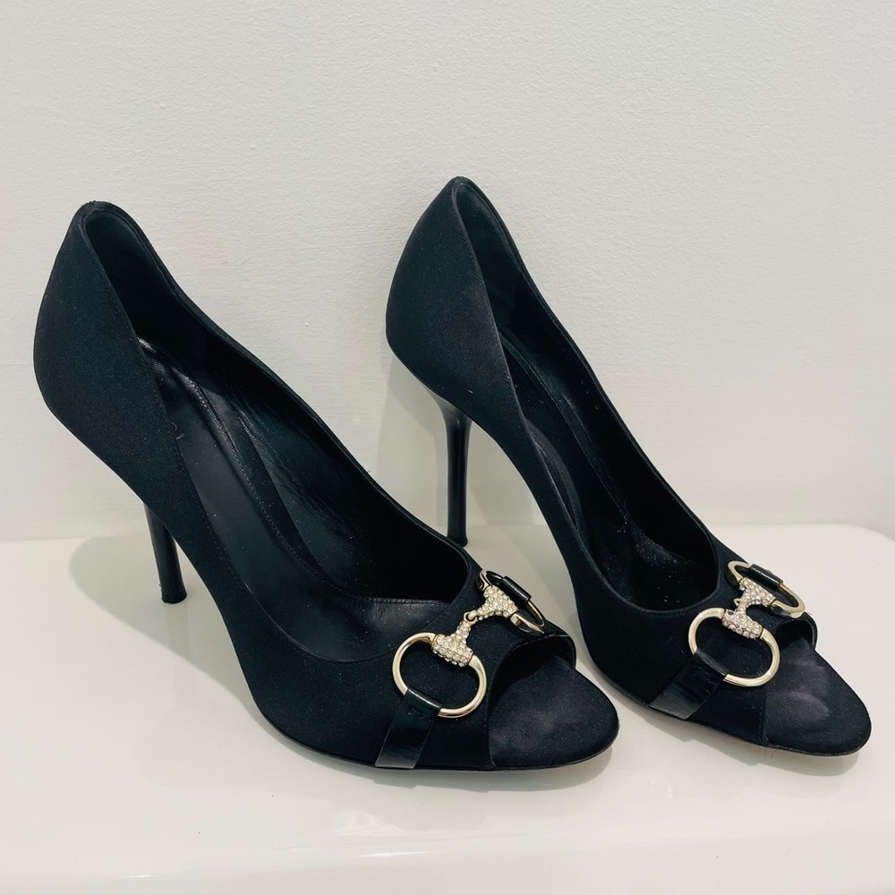 Gucci Black Satin Crystal Embellished Gold Horsebit Pumps